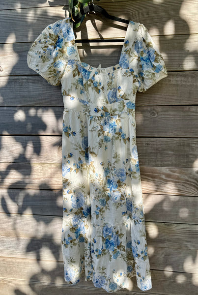 Vintage Bloom Maxi Dress